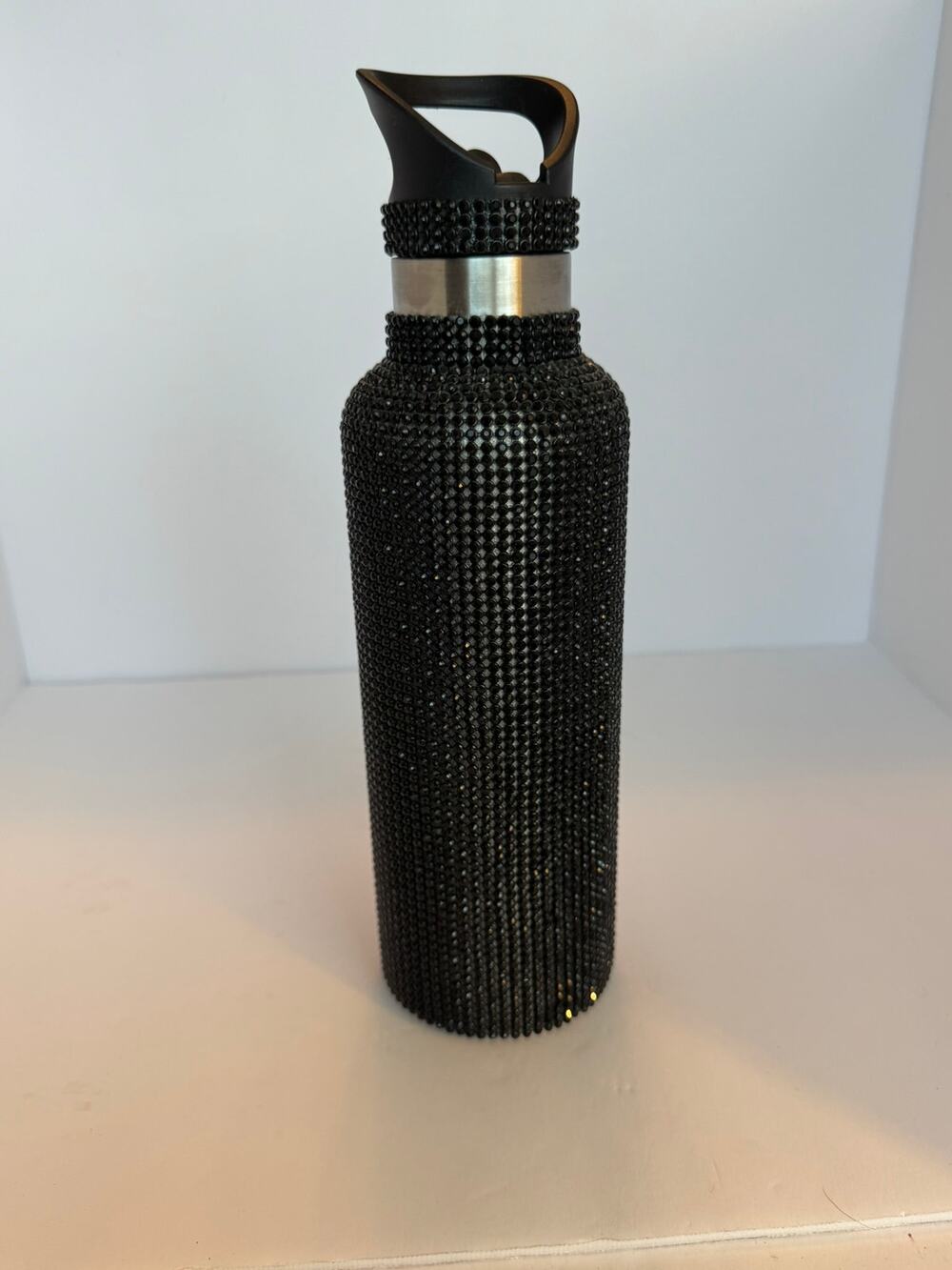 TOMO Bottle Black Diamond Rhinestone Luxury Bling Water Bottle Straw Lid New